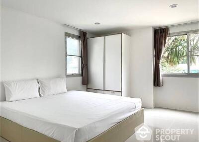 2-BR Condo at Waterford Park Rama 4 near BTS Phra Khanong