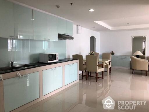 2-BR Condo at The Waterford Park Sukhumvit 53 Condominium near BTS Thong Lor