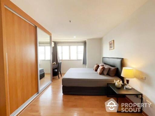 2-BR Condo at The Waterford Diamond Tower Sukhumvit near BTS Phrom Phong