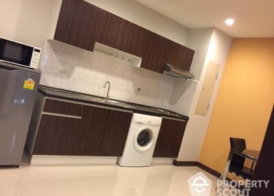 1-BR Condo at Vista Garden Condominium near BTS Phra Khanong (ID 376363)