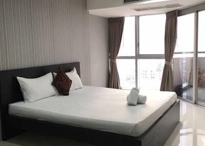 3-BR Condo at The Waterford Diamond Tower Sukhumvit near BTS Phrom Phong