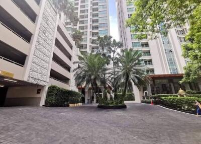 Condo for Sale at The Address Chit Lom