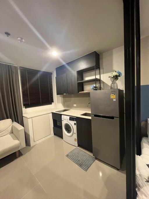 Condo for Rent at XT Huaikhwang