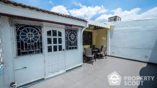 5-BR Townhouse near ARL Ramkhamhaeng (ID 515390)