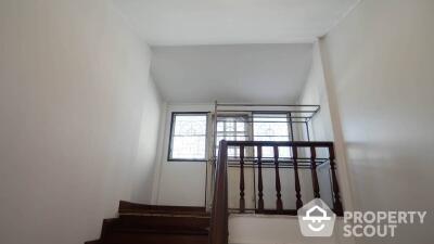 5-BR Townhouse near ARL Ramkhamhaeng (ID 515390)