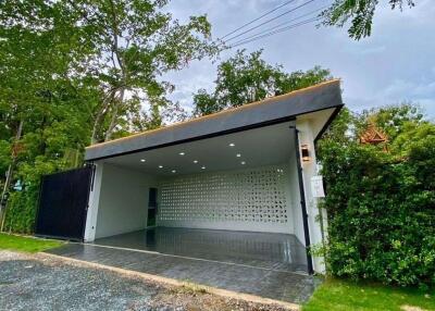 4 Bedroom Pool Villa in Lamphun