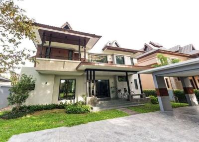 Modern 4 Bedroom Pool Villa in Hang Dong