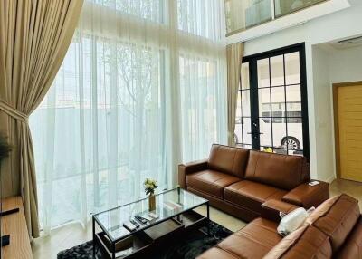 4 Bedroom in Hang Dong with Pool