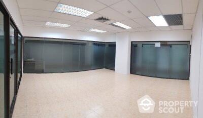 Office Space for Rent and Sale in Khlong Toei