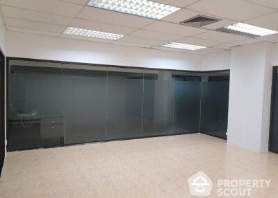 Office Space for Rent and Sale in Khlong Toei