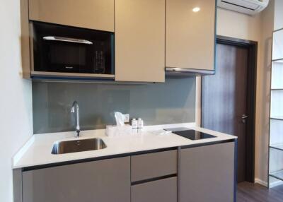 1 Bed 1 Bath 33 SQ.M Whizdom Essence Sukhumvit