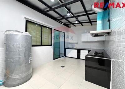 108 Sqm., 3 Beds Townhouse listed for ฿ 4,390,000.