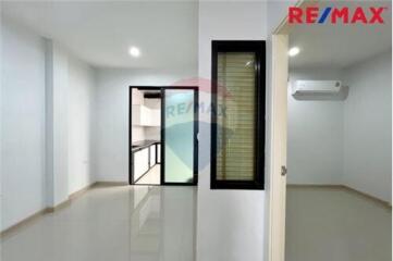 108 Sqm., 3 Beds Townhouse listed for ฿ 4,390,000.