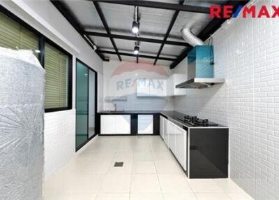 108 Sqm., 3 Beds Townhouse listed for ฿ 4,390,000.