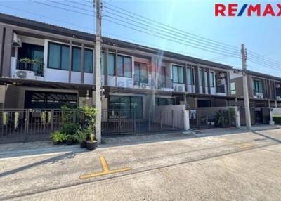 108 Sqm., 3 Beds Townhouse listed for ฿ 4,390,000.