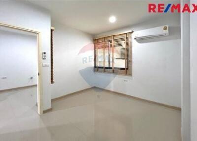 108 Sqm., 3 Beds Townhouse listed for ฿ 4,390,000.