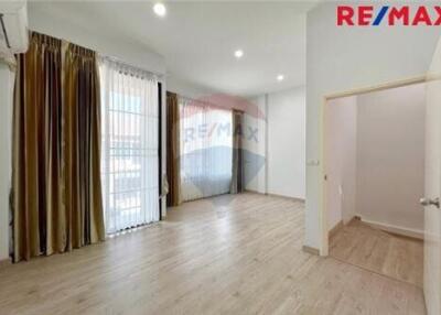 108 Sqm., 3 Beds Townhouse listed for ฿ 4,390,000.