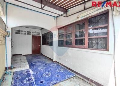 250 Sqm., 5 Beds Townhouse listed for ฿ 4,950,000.
