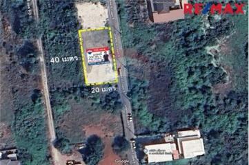 800 Sqm. Land listed for ฿ 7,400,000.