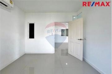 168 Sqm., 4 Beds Townhouse listed for ฿ 6,900,000.