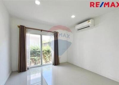 168 Sqm., 4 Beds Townhouse listed for ฿ 6,900,000.