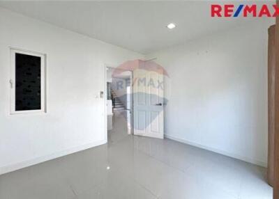 168 Sqm., 4 Beds Townhouse listed for ฿ 6,900,000.