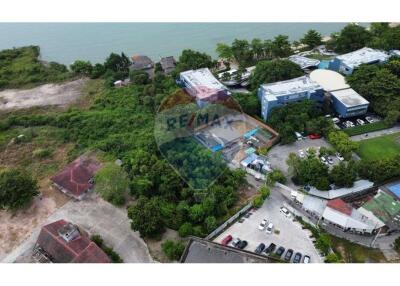 LAND FOR SALE Soi Naklua 10-12, land