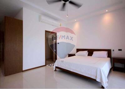 Mali Residences, Spacious Villa 3(+1) Bed 5 Bath,