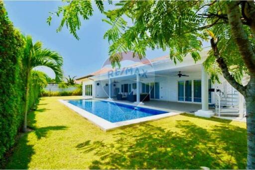 Mali Residences, Spacious Villa 3(+1) Bed 5 Bath,