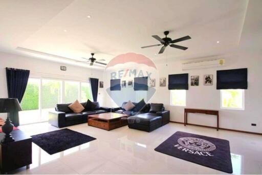 Mali Residences, Spacious Villa 3(+1) Bed 5 Bath,