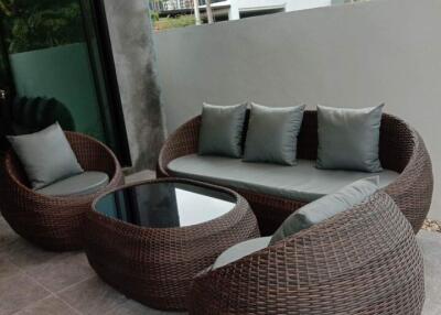 Pool villa for Rent in Nong Pa Khrang, Mueang Chiang Mai.