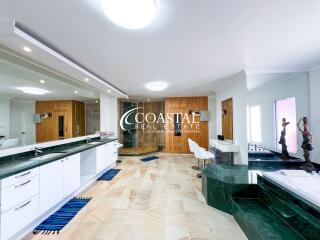 Condo For Sale Pratumnak