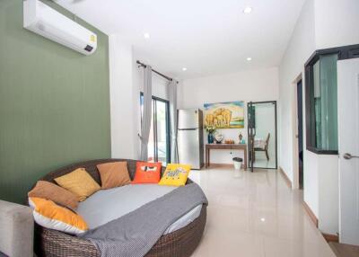 Modern Townhouse with Private Pool Near International Schools