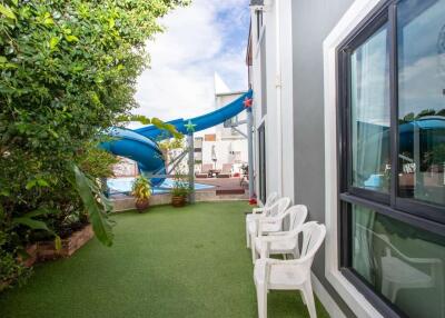 Modern Townhouse with Private Pool Near International Schools