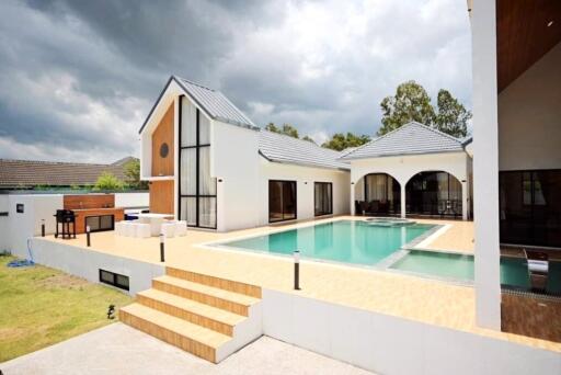 New Nordic pool villa with luxury decoration