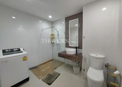 Condo for sale 2 bedroom 68.57 m² in Diamond Suites Resort, Pattaya