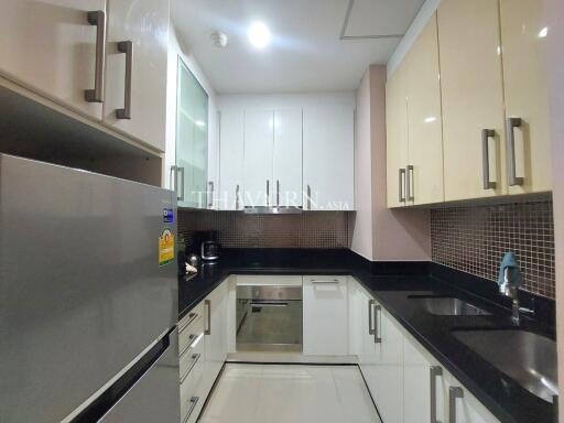 Condo for sale 2 bedroom 68.57 m² in Diamond Suites Resort, Pattaya