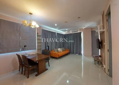 Condo for sale 2 bedroom 68.57 m² in Diamond Suites Resort, Pattaya