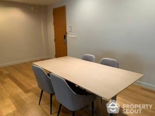 2-BR Serviced Apt. near BTS Saphan Taksin