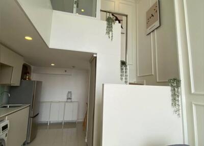 2-BR Condo at Knightsbridge Prime Sathorn near BTS Saint Louis