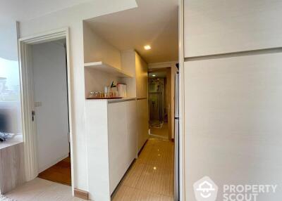 1-BR Condo at Down Town 49 near BTS Phrom Phong