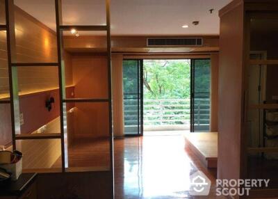 1-BR Condo at Baan Preuksasiri 2 Suanplu Condominium near BTS Ratchathewi