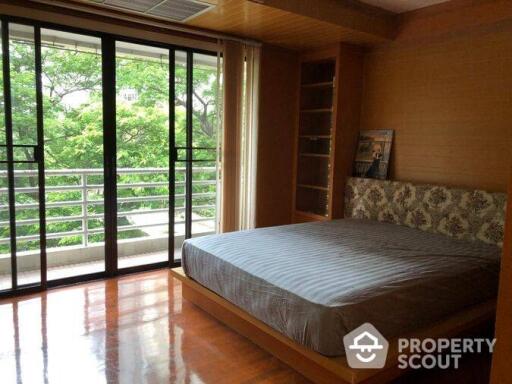 1-BR Condo at Baan Preuksasiri 2 Suanplu Condominium near BTS Ratchathewi