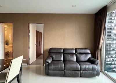 2-BR Condo at Ideo Mix Phaholyothin near BTS Saphan Khwai