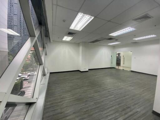 For Rent Bangkok Office AT Asok BTS Asok MRT Sukhumvit Watthana