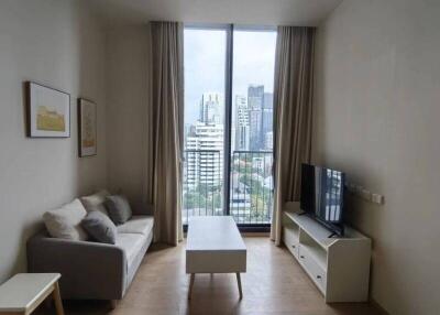 1-BR Condo at Noble Around Sukhumvit 33 near BTS Phrom Phong