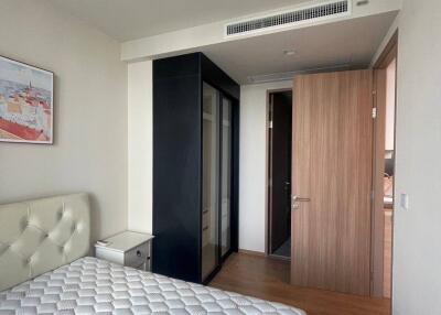 1-BR Condo at Noble Around Sukhumvit 33 near BTS Phrom Phong