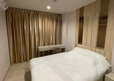 1-BR Condo at Life One Wireless near BTS Phloen Chit