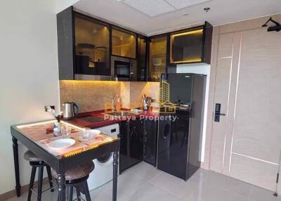 1 Bedroom Condo in The Riviera Ocean Drive Jomtien C011942