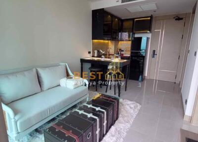 1 Bedroom Condo in The Riviera Ocean Drive Jomtien C011942